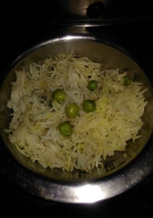 A picture of Matar pulao.