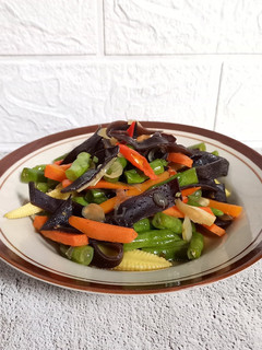 Foto resep Tumis Jamur Kuping dan Sayur
