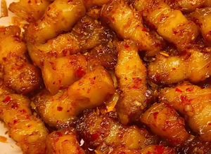 Hình của món Thịt rang sả ớt.