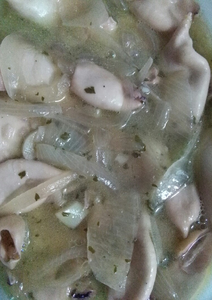 Una foto de Chipirones encebollado