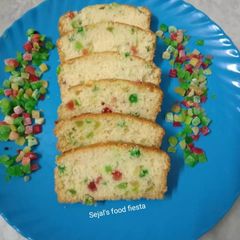 A picture of Tutti fruti cake.