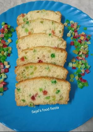 A picture of Tutti fruti cake.