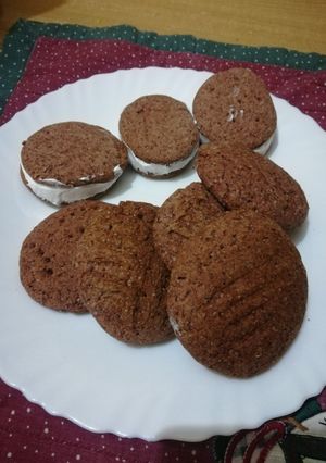 A picture of Sorghum flour cookies.