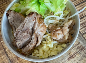 A picture of Jiro-style ramen with InstantPot.