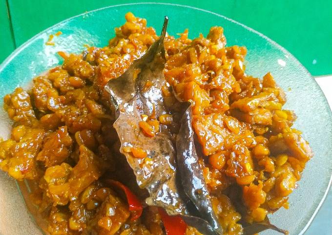 Orek sambal tempe basah