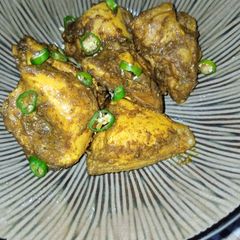 A picture of Spicy Indonesian Chicken.