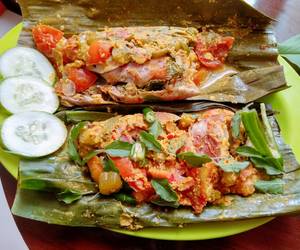 Resep mudah Pepes ikan kakap Gurih Mantul