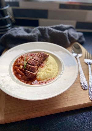 A picture of Italian Fennel Sausage & Cannellini Bean Stew (Salsiccia e Fagioli).