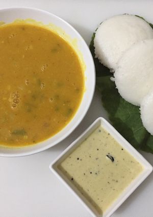 ઇડલી સંભાર રેસીપી મુખ્ય ફોટો