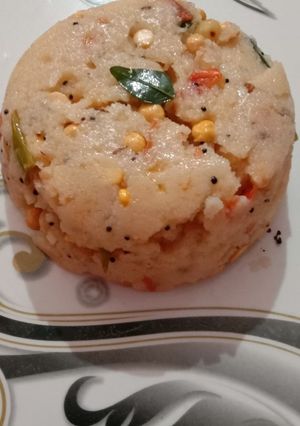 ઉપમા(Upma recipe in Gujarati) રેસીપી મુખ્ય ફોટો