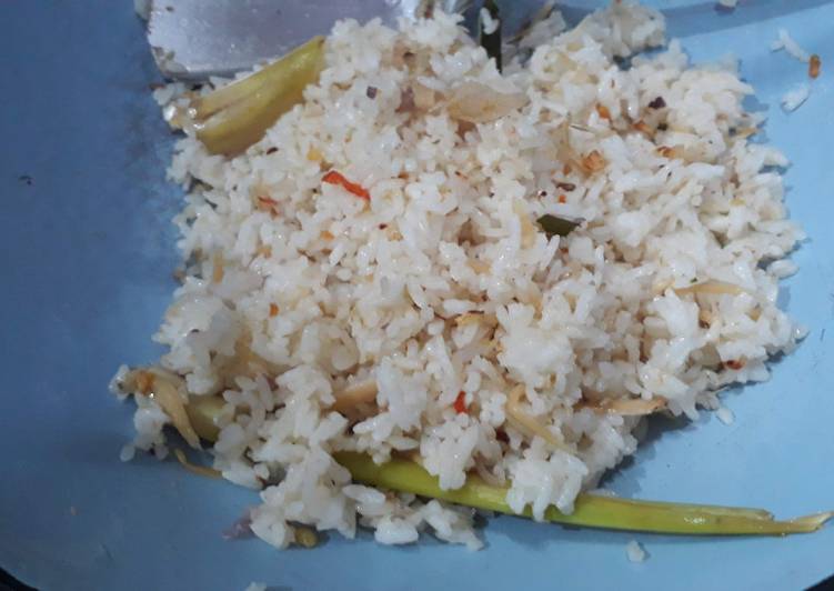 Cara Mudah Menyiapkan Nasi liwet bakar (olahan nasi sisa) Enak dan Antiribet
