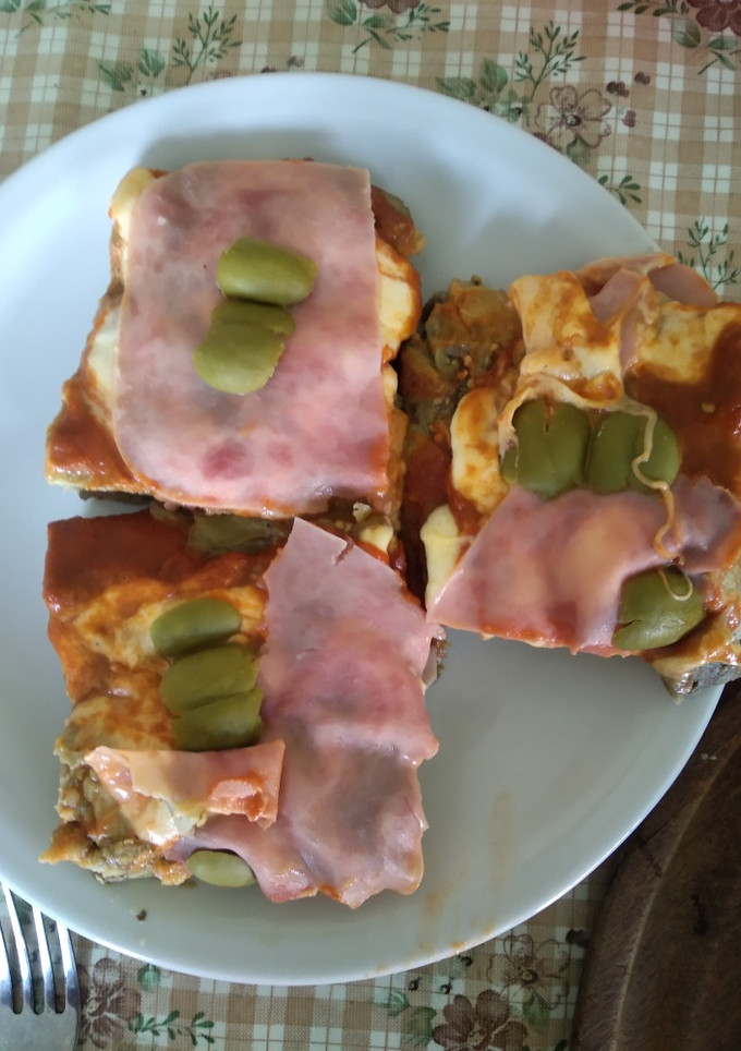 Una foto de Pizza de berenjena