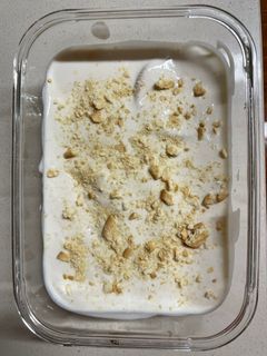 Una foto de Carlota de limón