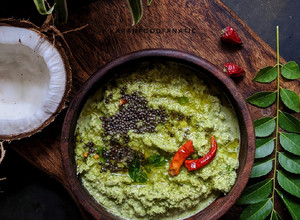 A picture of Green Coconut Chutney.