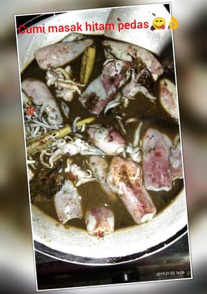 Foto resep Cumi masak hitam pedas
