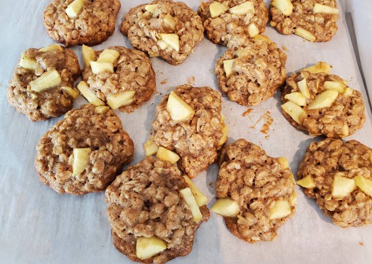 Easy Way to Make Yummy Apple Oatmeal Cookies