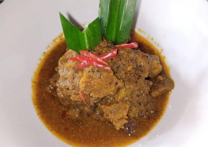 Wajib coba! Bagaimana cara membuat Daging Kuning Daun Pandan (metode masak hemat 5:30:10) dijamin istimewa