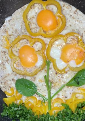 A picture of "Yellow Flower" Fried Eggs🌼🌼🌼.