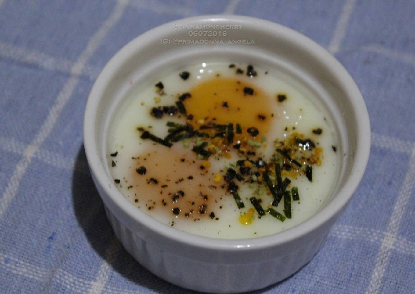 Jelly-like Egg Made in Rice Cooker