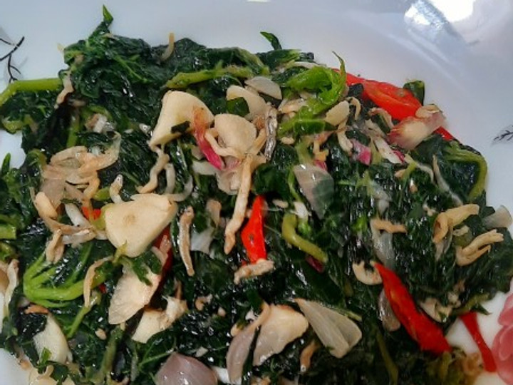 Bagaimana Membuat Tumis Daun Pepaya Teri Medan, Enak Banget