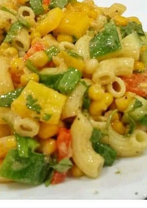 A picture of Chicken macroni.