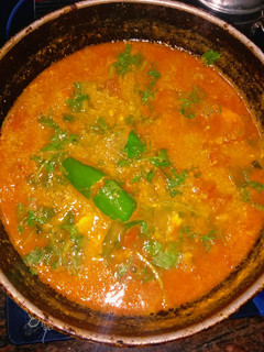 வெஜ் கடாய் கிரேவி(veg kadai gravy recipe in tamil) செய்முறை முக்கிய புகைப்படம்