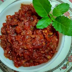 A picture of Homemade pizza sauce.