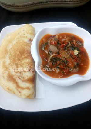 A picture of Semolina sinasir with spinach soup.