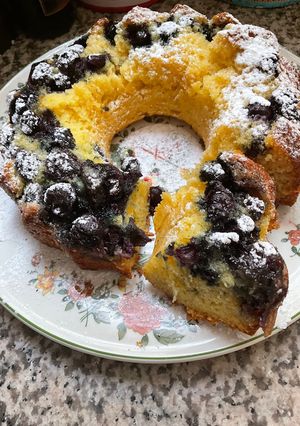 Une photo de 🍰CAKE myrtilles et oranges 🍊🫐