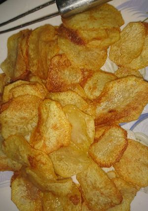 A picture of Lays chips at home.