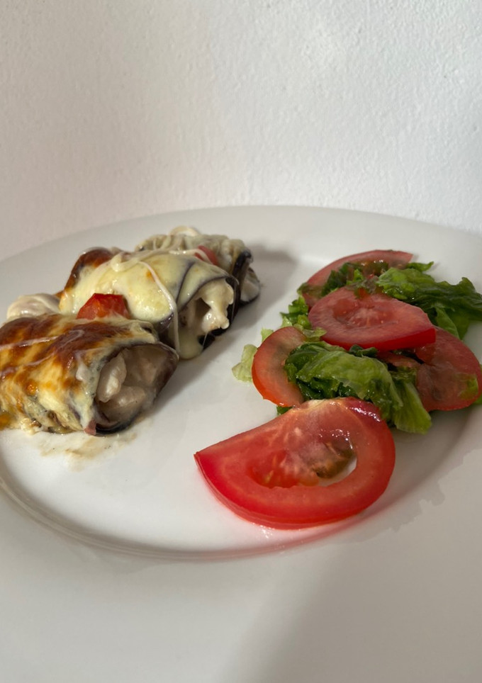 Una foto de Mini canelones de berenjena 😋
