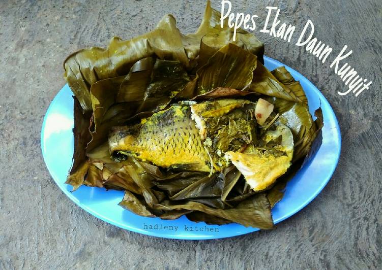 Pepes Ikan Daun Kunyit