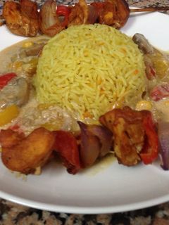 صورة لوصفة 🍢🍚رز مدخن مع صوص كريمة وفطر وشيش طاووق🍢