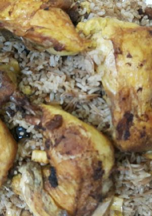 صورة لوصفة دجاج مقلي مع خلطة الرز بالشعيرية