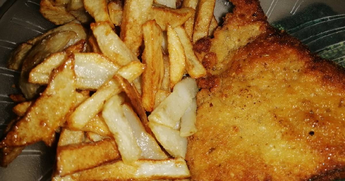 Papas Fritas con milanesa Receta de Agustina Cocina ?‍?- Cookpad