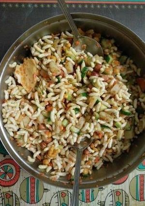 A picture of Bhel Puri.