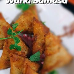 A picture of Warqi samosa.