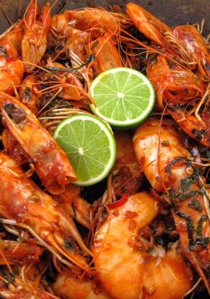 A picture of Sweet & Spicy Thai-Inspired Peel & Eat Shrimp for 2.