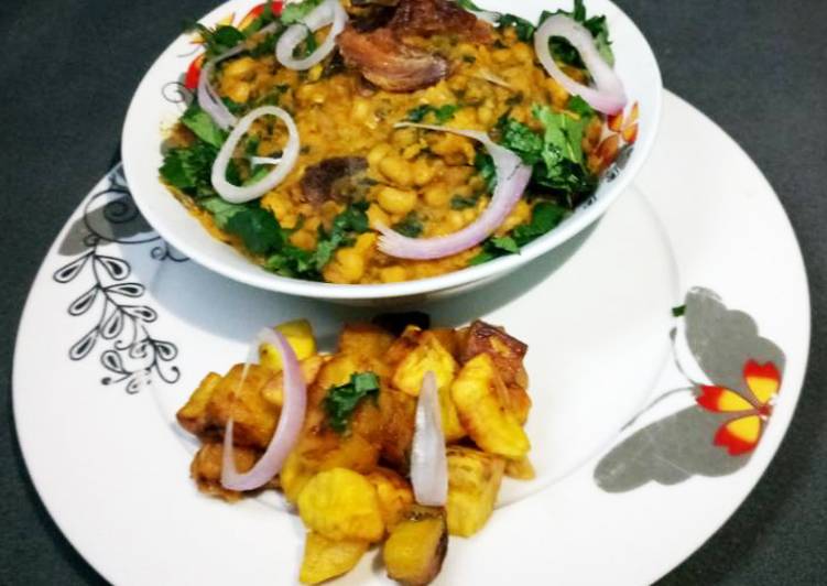 Recipe of Speedy Traditional dry fish beans and plantain