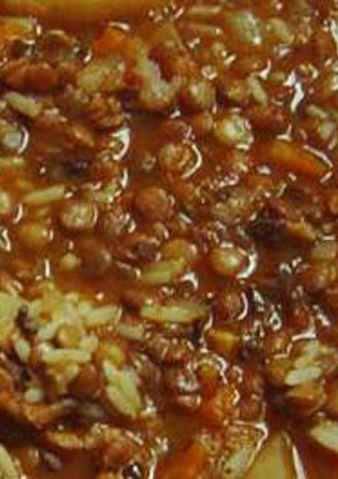 Una foto de Guiso de arroz y lentejas