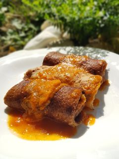 Palacsinta, gyömbéres sárgabarack öntettel! VEGÁN recept fotója