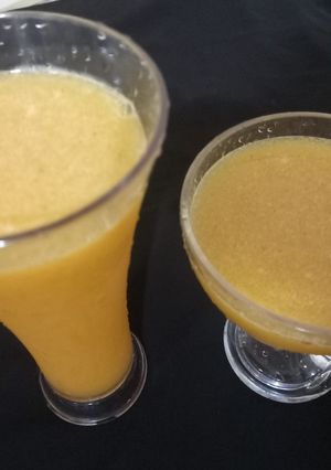 A picture of Tangerine juice.