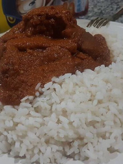 A picture of Ram stew and rice.