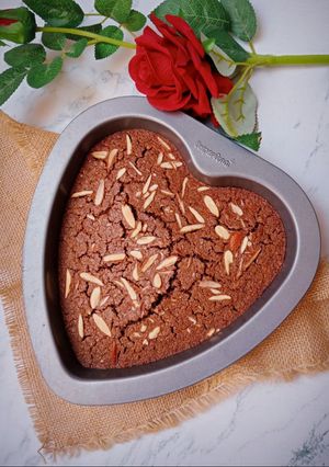 A picture of Semolina, oats, cocoa cake.
