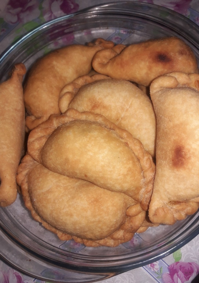 Una foto de Empanadas de carne fritas tipo Salteñas