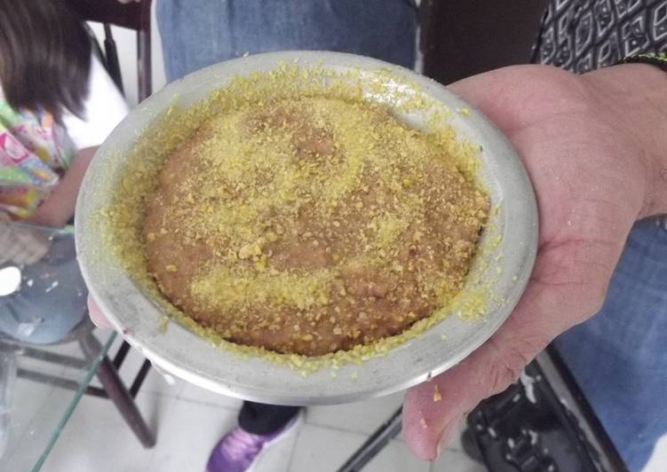 Pay  Mexicano de paté con relleno de huauzontle