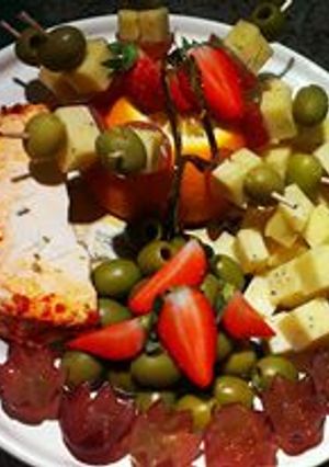 A picture of Cheese platter.