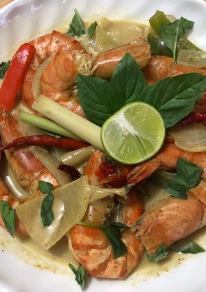黃咖哩炒虎蝦🦐🔥Yellow curry with shrimp 的食譜成品照片