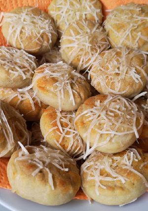 Mindenmentes "sajtos" pogácsa recept fotója
