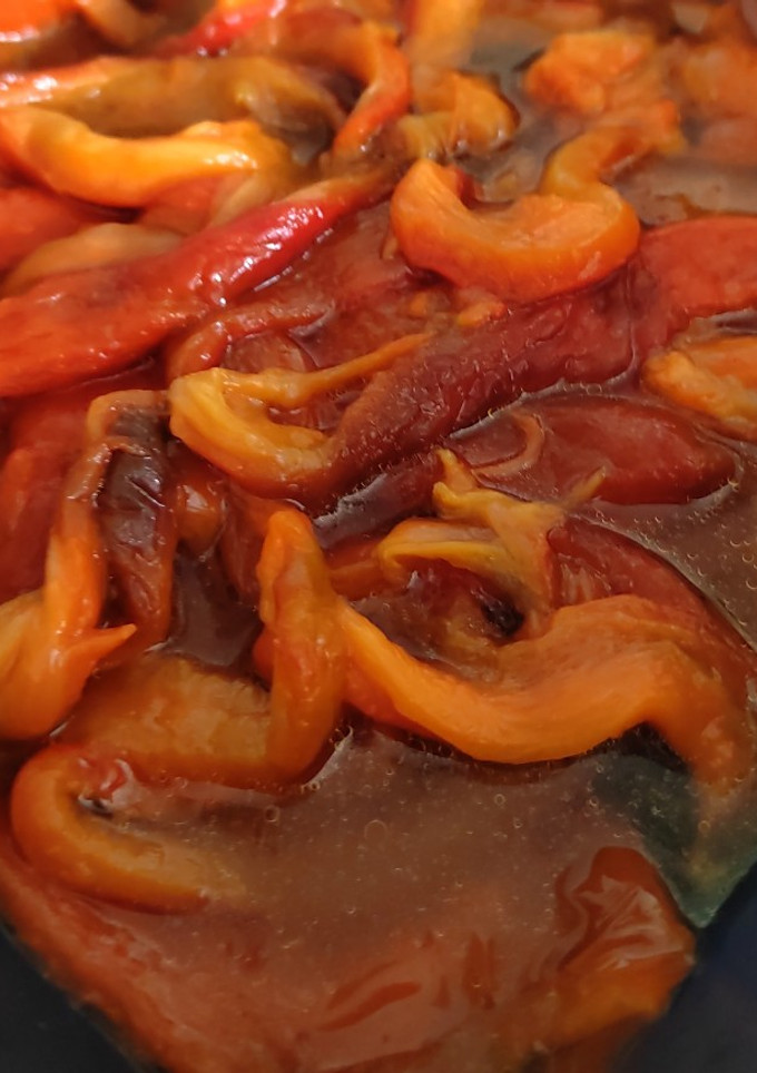 Una foto de Pimientos morrones asados en freidora de aire